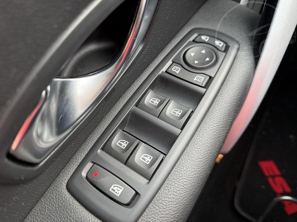 2010 Renault FLUENCE - 11