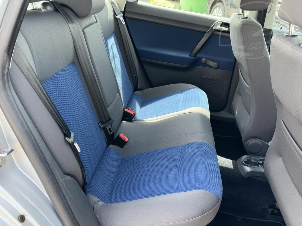 2006 Volkswagen POLO - 12