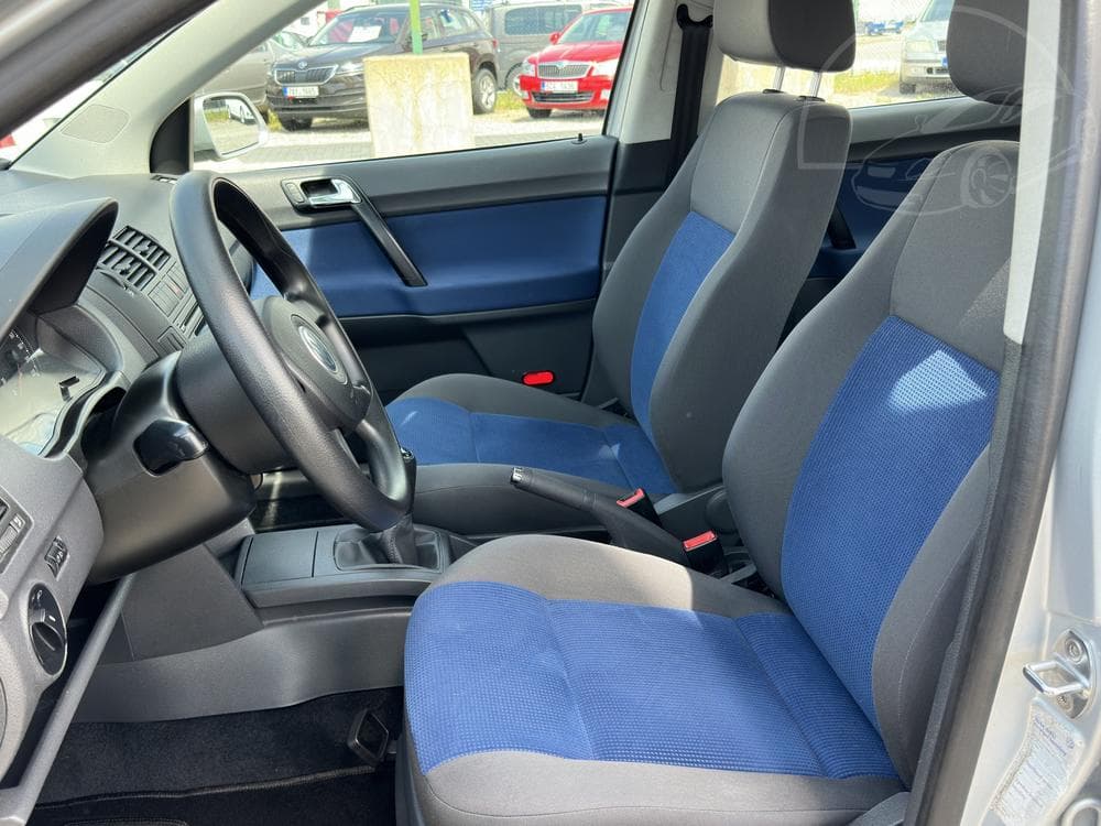 2006 Volkswagen POLO - 9