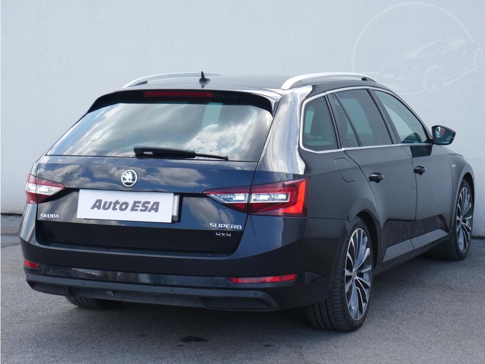 2015 Škoda SUPERB - 4