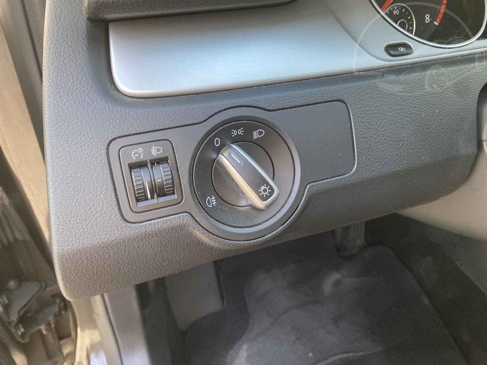 2012 Volkswagen PASSAT - 15
