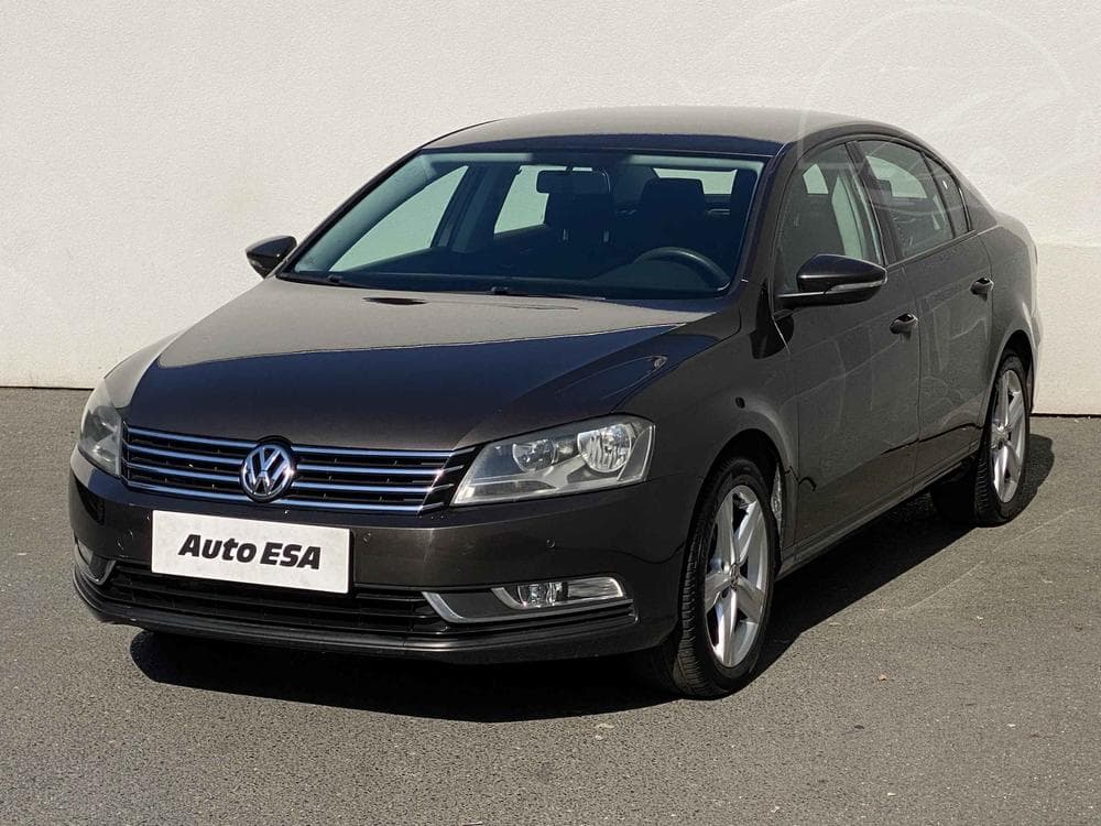 2012 Volkswagen PASSAT - 3