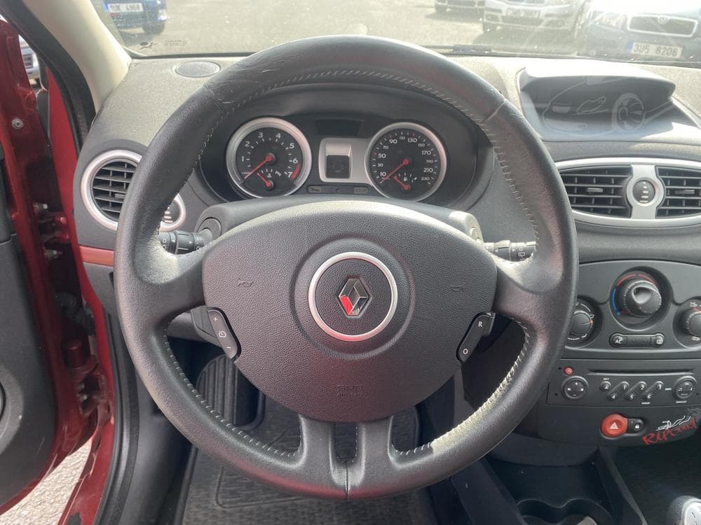 2008 Renault CLIO - 11