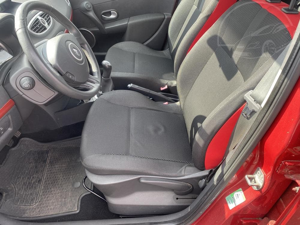 2008 Renault CLIO - 9