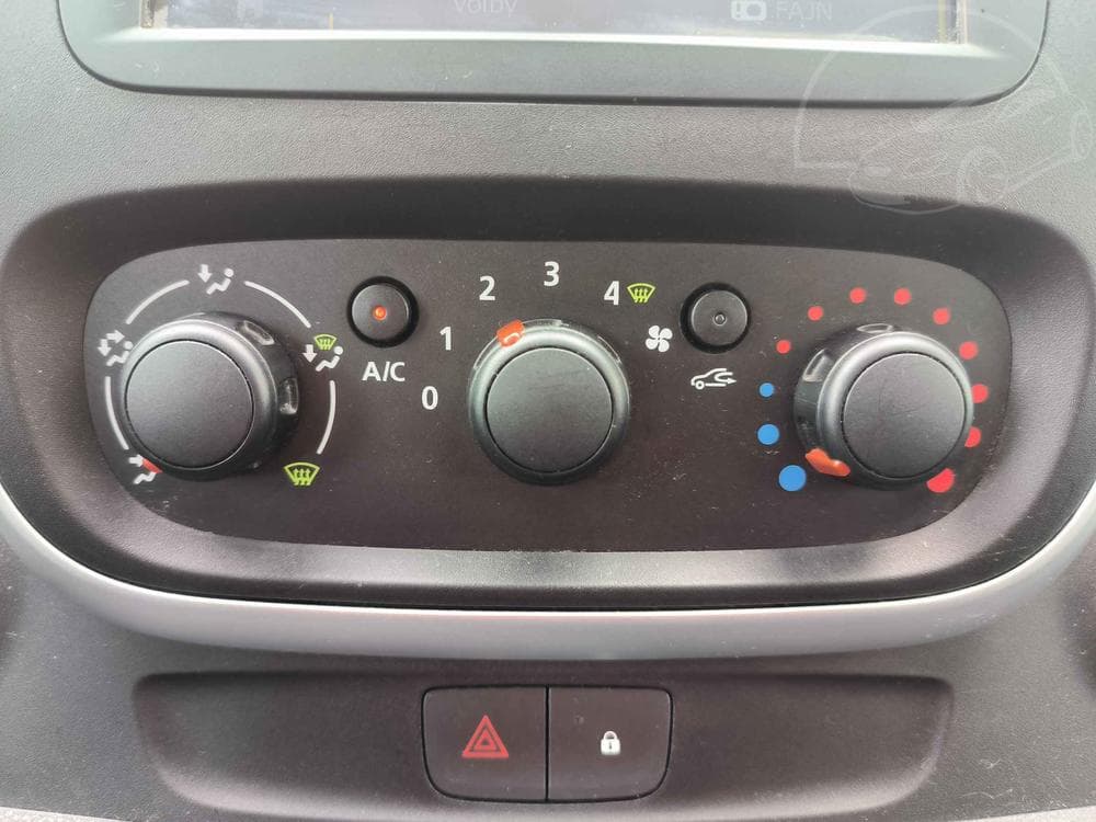 2015 Opel VIVARO - 14