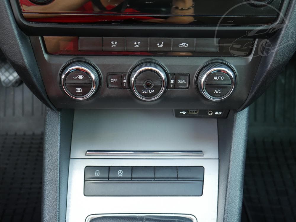 2014 Škoda OCTAVIA - 16