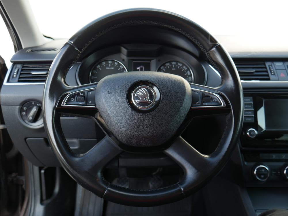 2014 Škoda OCTAVIA - 17