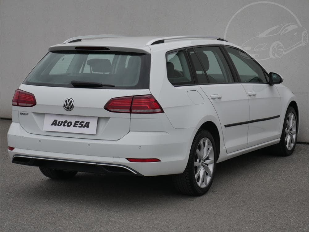 2019 Volkswagen GOLF - 13