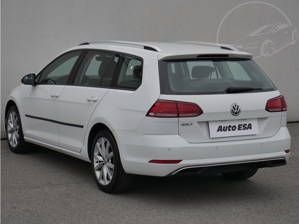 2019 Volkswagen GOLF - 21