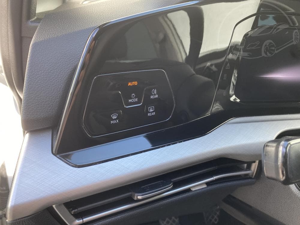 2022 Volkswagen GOLF - 15