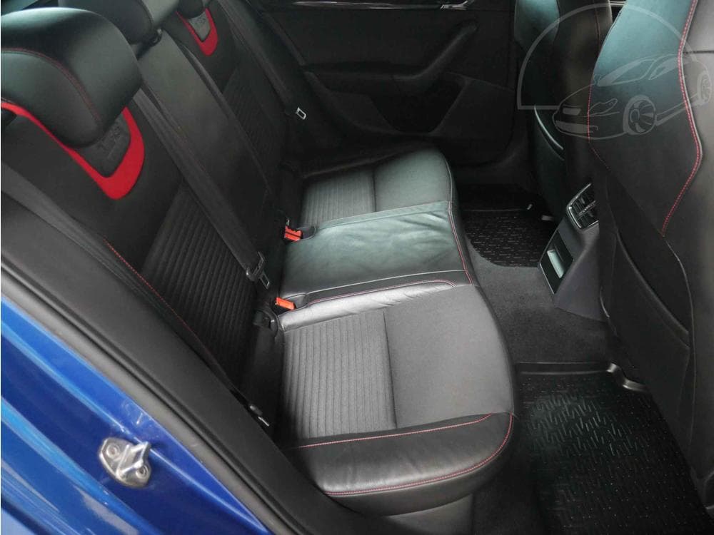 2013 Škoda OCTAVIA - 11