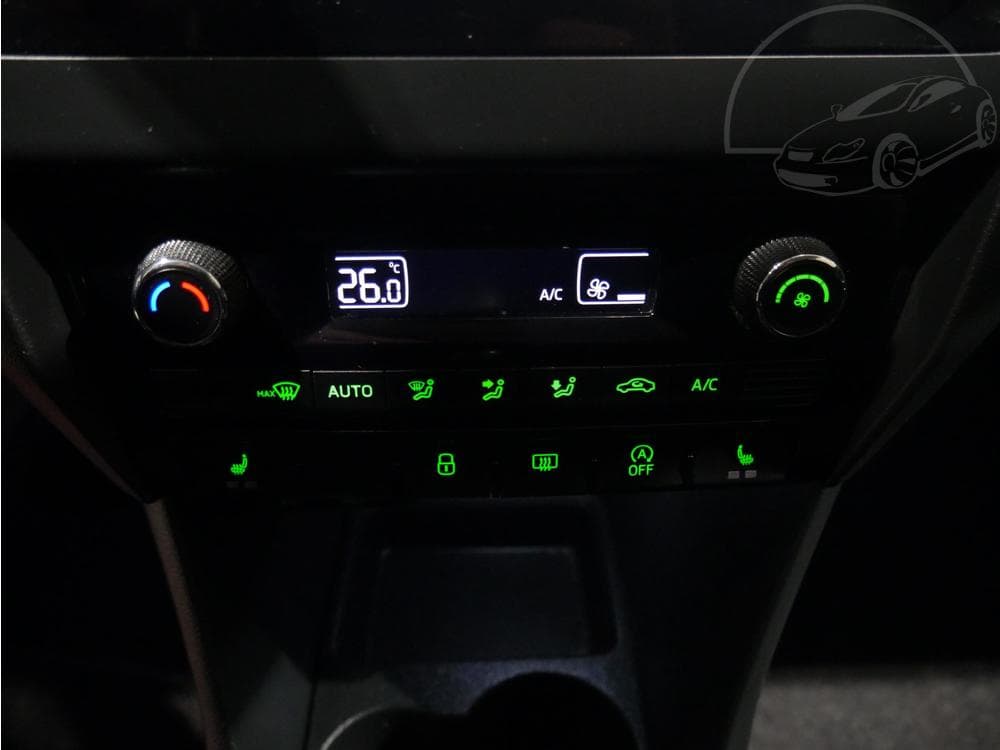 2016 Škoda RAPID - 31