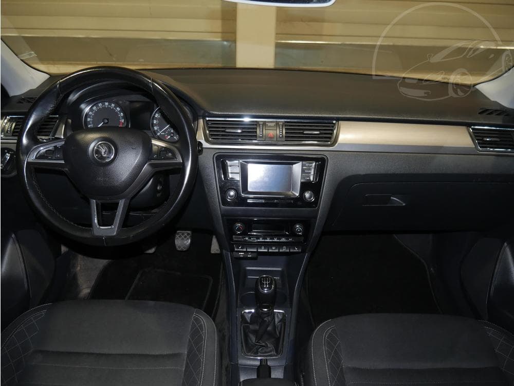 2016 Škoda RAPID - 15