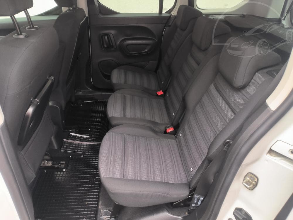 2022 Opel COMBO - 28