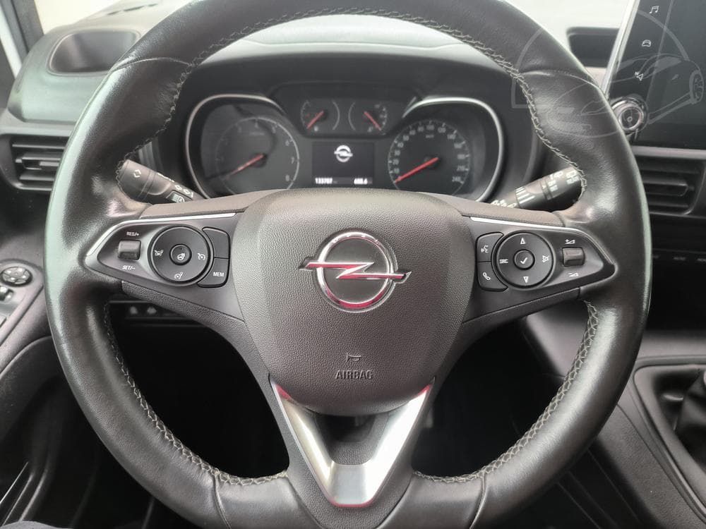 2022 Opel COMBO - 43