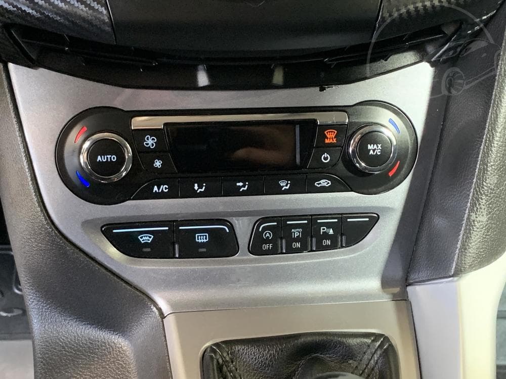 2013 Ford FOCUS - 17