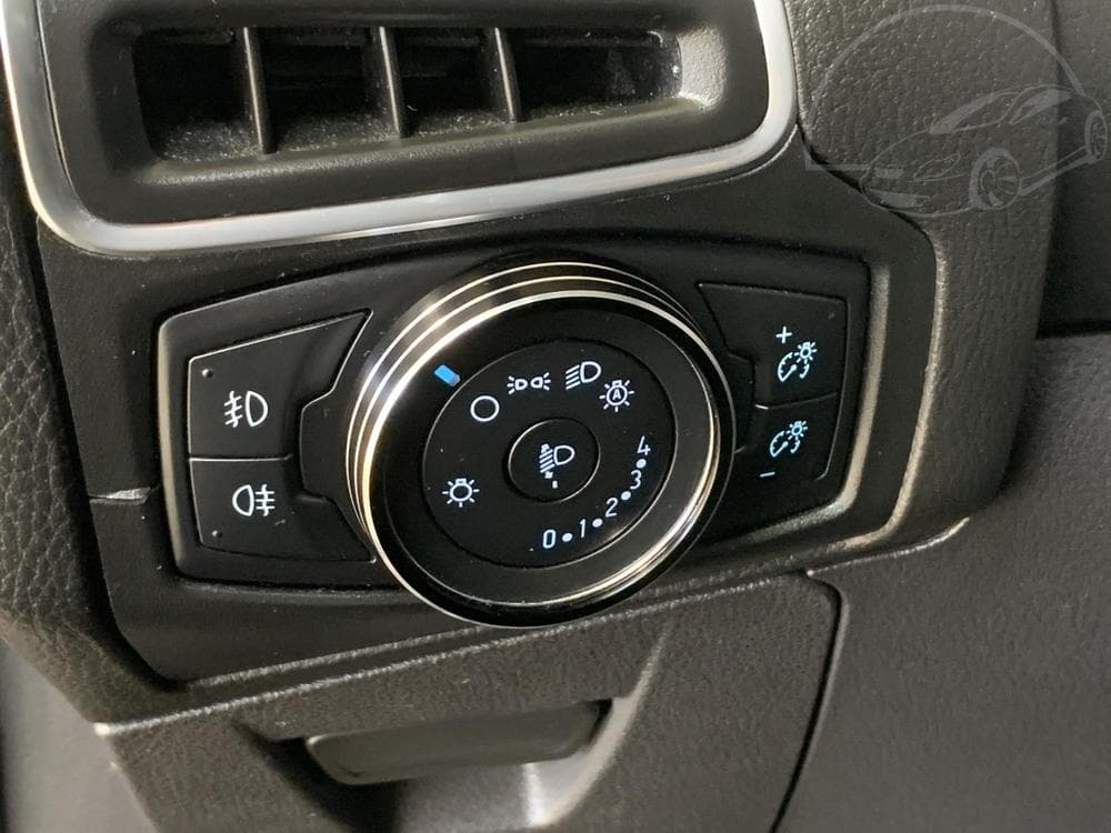 2013 Ford FOCUS - 18