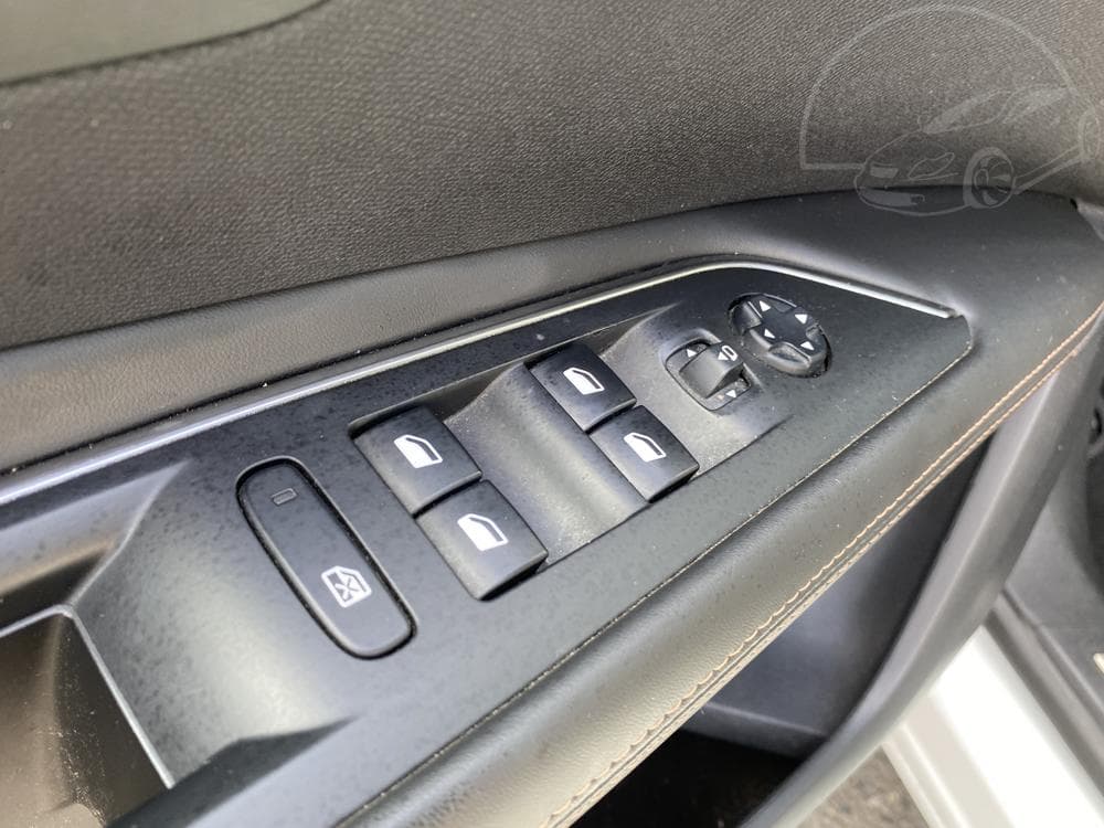2016 Peugeot 3008 - 13