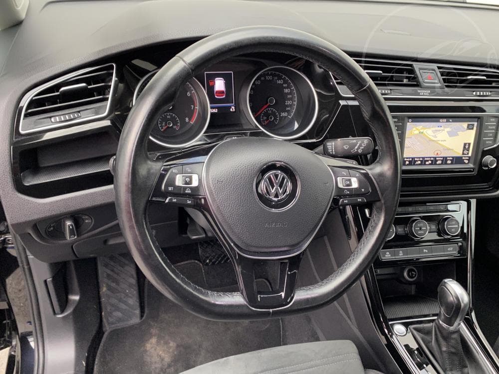 2016 Volkswagen Touran - 12