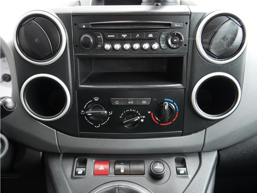 2015 Citroen BERLINGO - 11