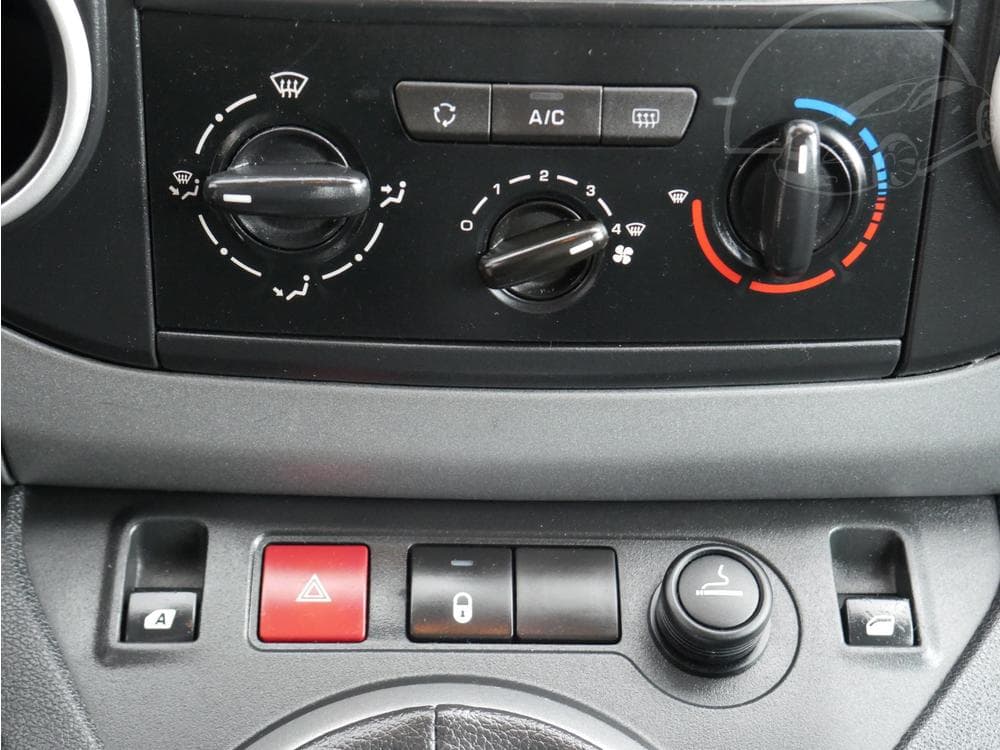 2015 Citroen BERLINGO - 13