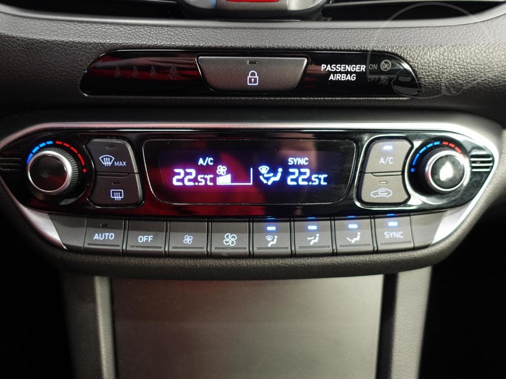 2020 Hyundai I30 - 18