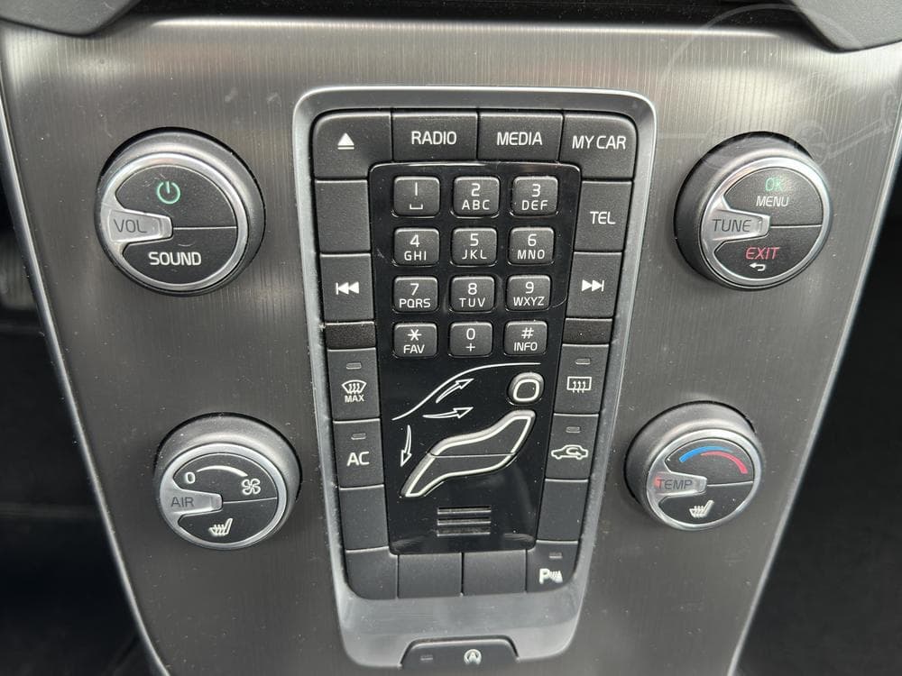 2014 Volvo V40 - 15