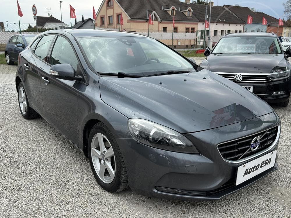 2014 Volvo V40