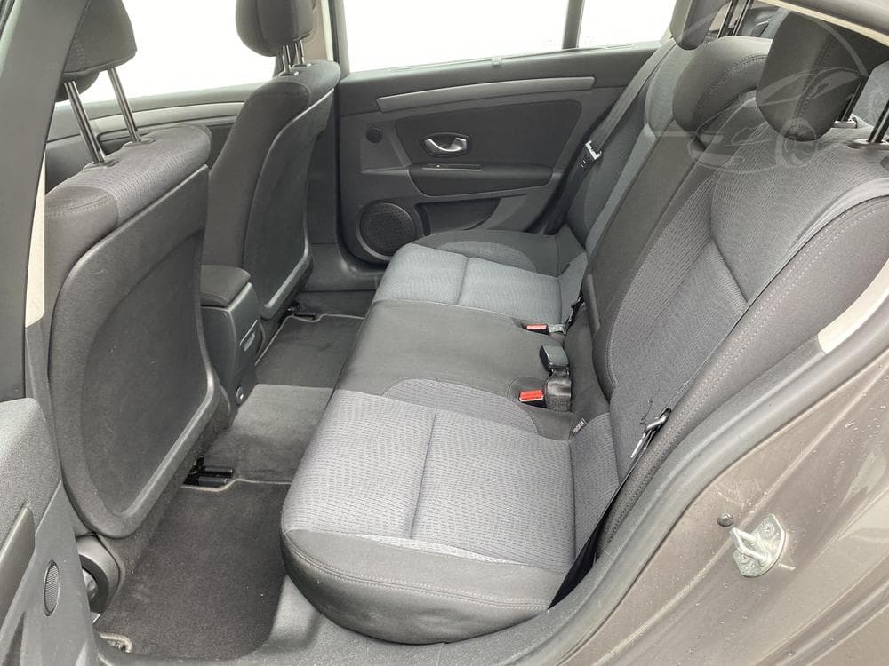 2007 Renault LAGUNA - 10