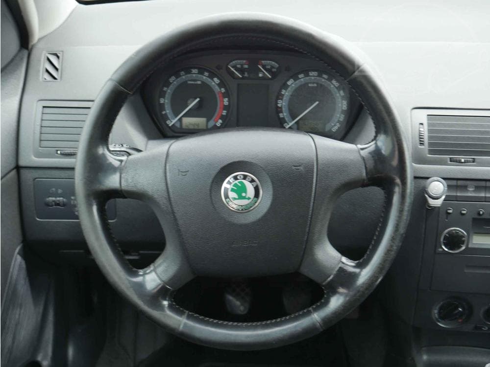 2004 Škoda FABIA - 12