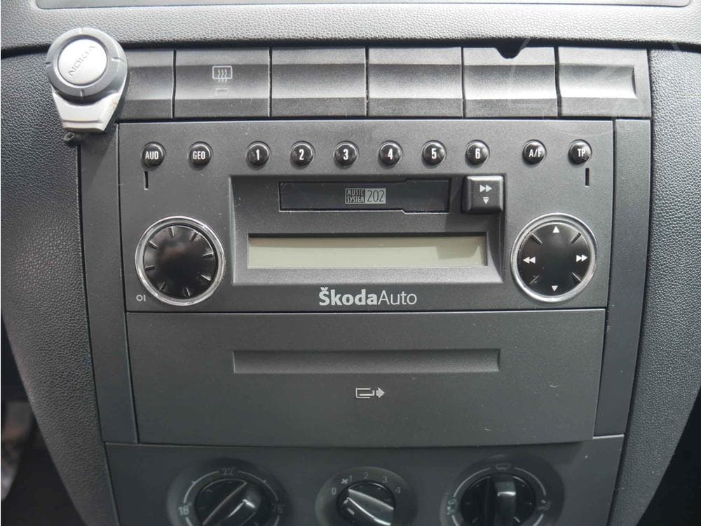 2004 Škoda FABIA - 13