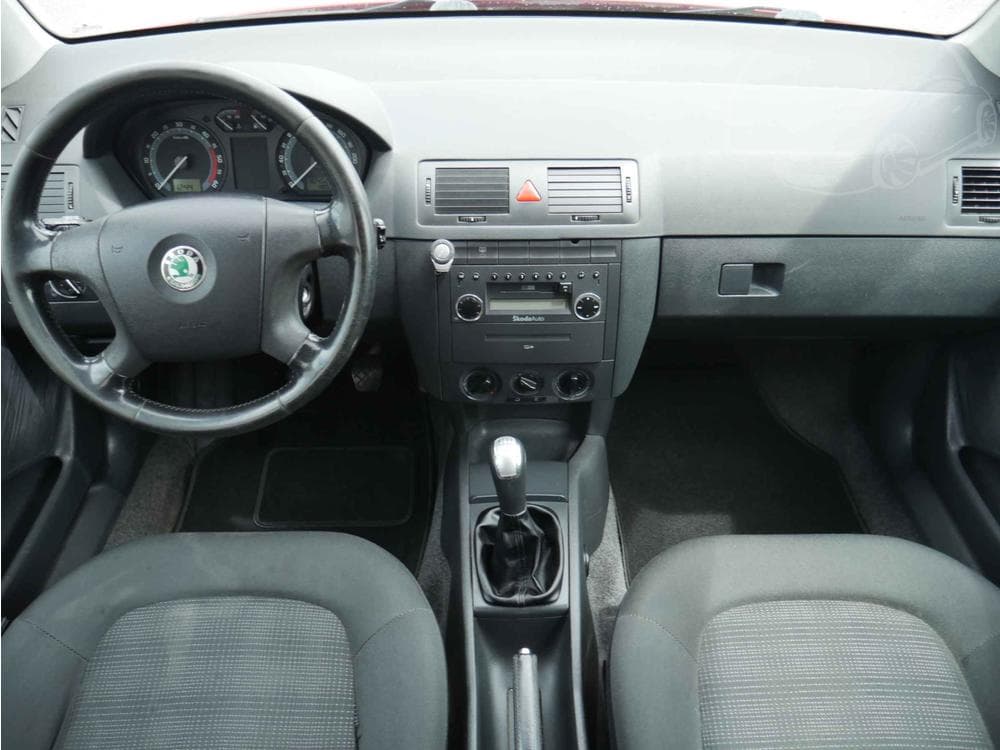 2004 Škoda FABIA - 8