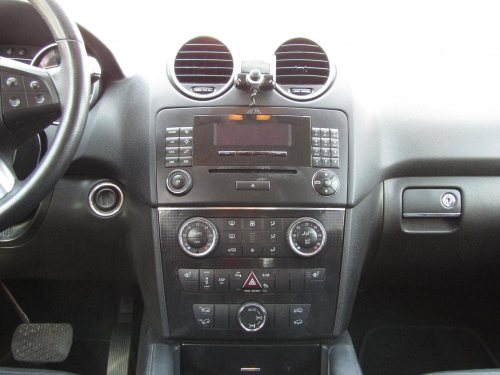 2005 Mercedes-Benz M-Class - 10