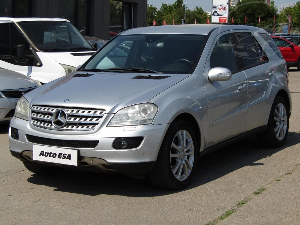 2005 Mercedes-Benz M-Class - 3