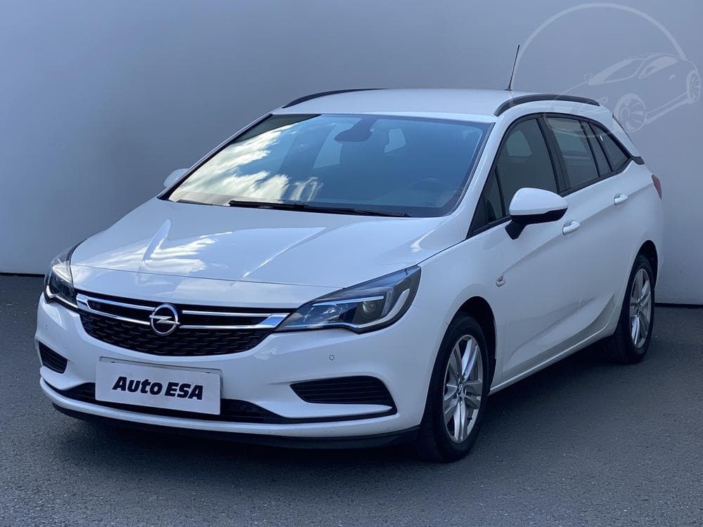 2018 Opel ASTRA - 11