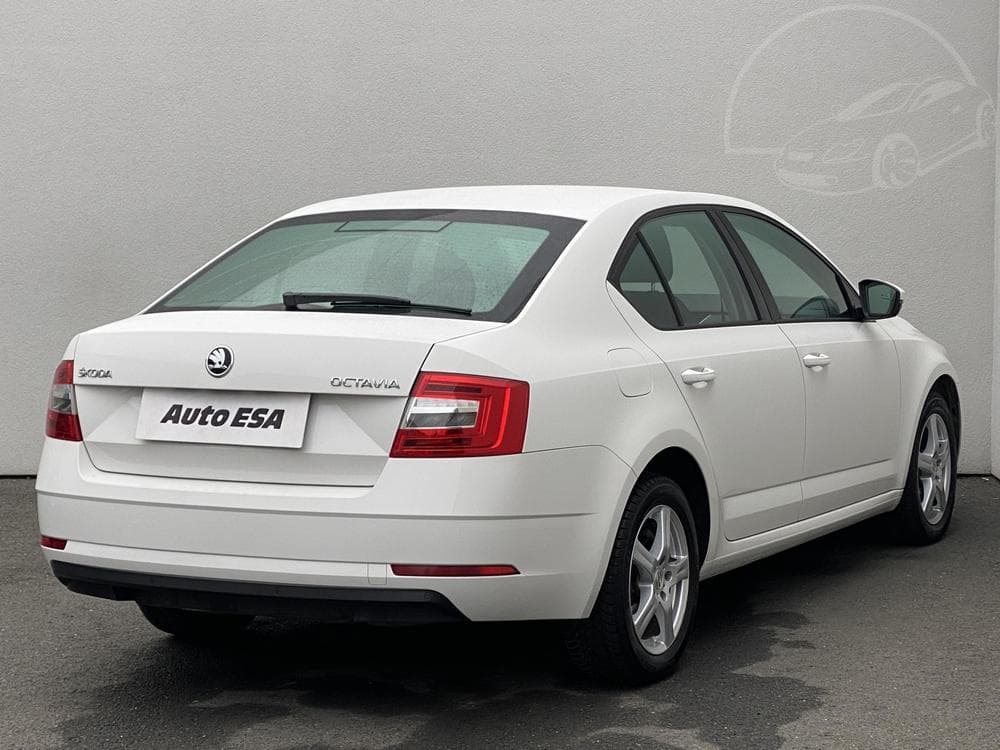 2017 Škoda OCTAVIA - 11