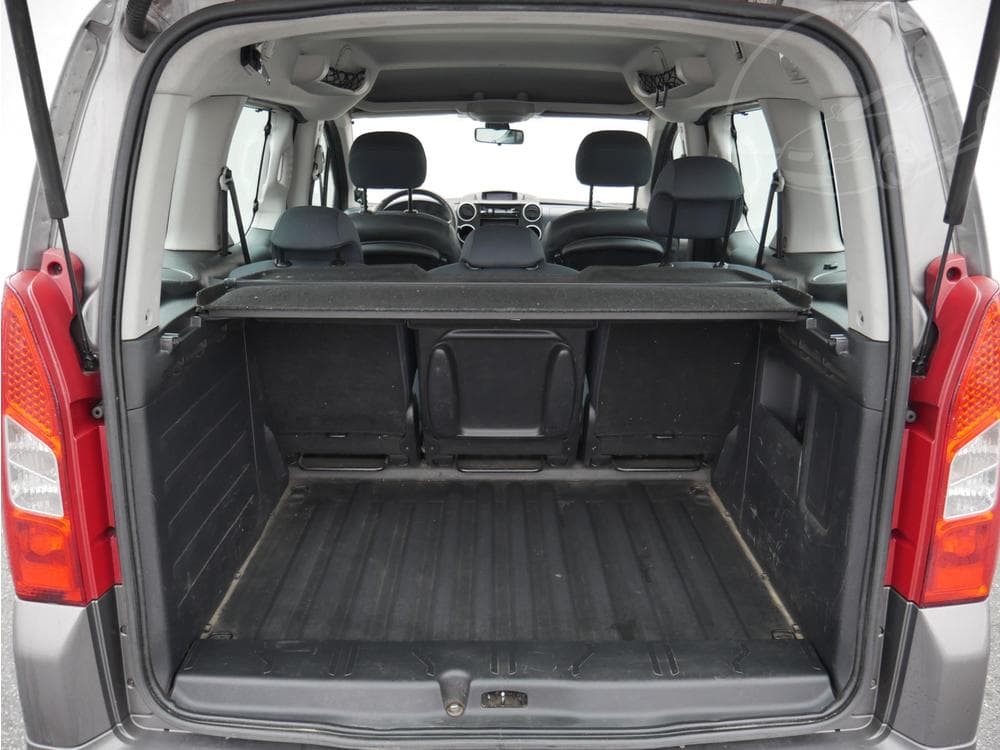 2010 Peugeot Partner - 19