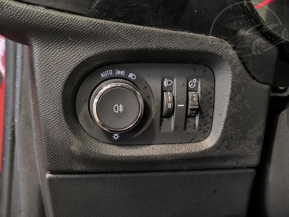 2021 Opel CORSA - 16