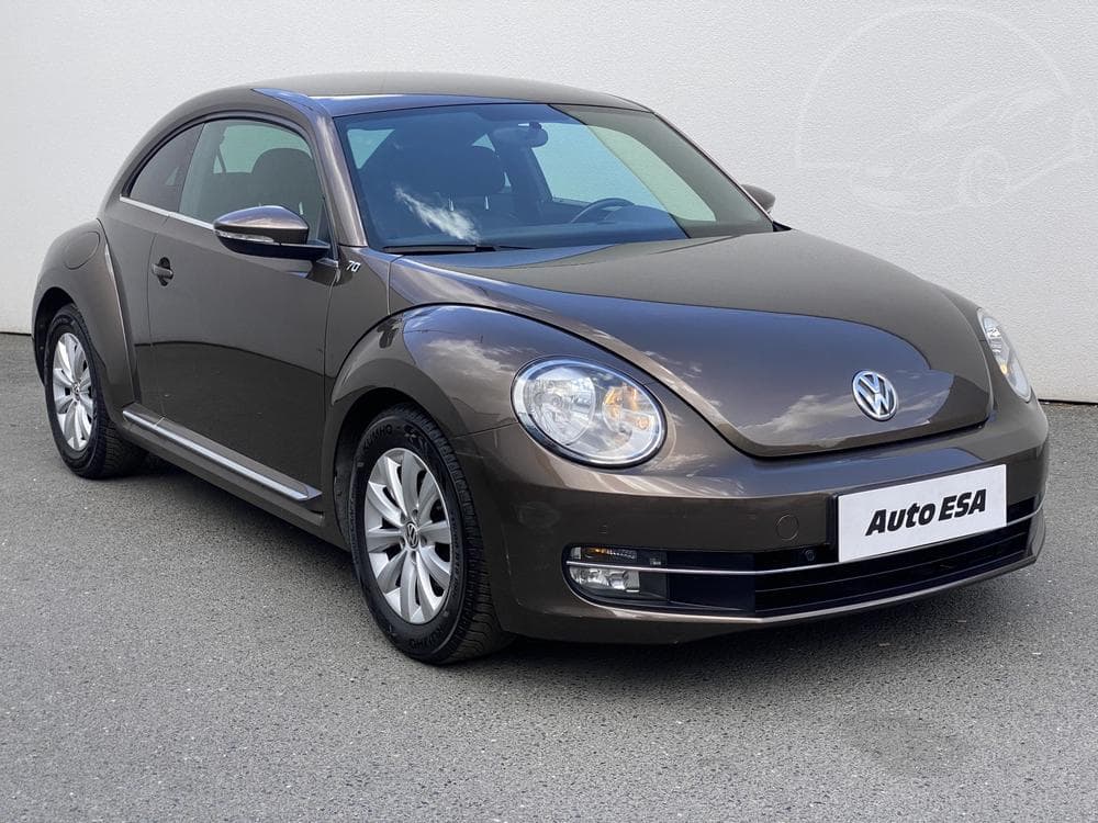 2012 Volkswagen BEETLE