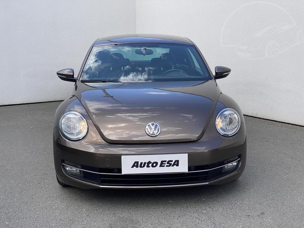 2012 Volkswagen BEETLE - 2