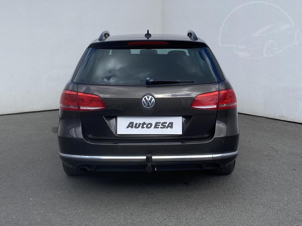 2013 Volkswagen PASSAT - 5