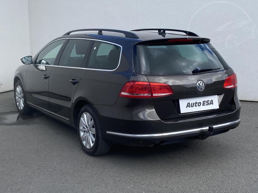 2013 Volkswagen PASSAT - 6