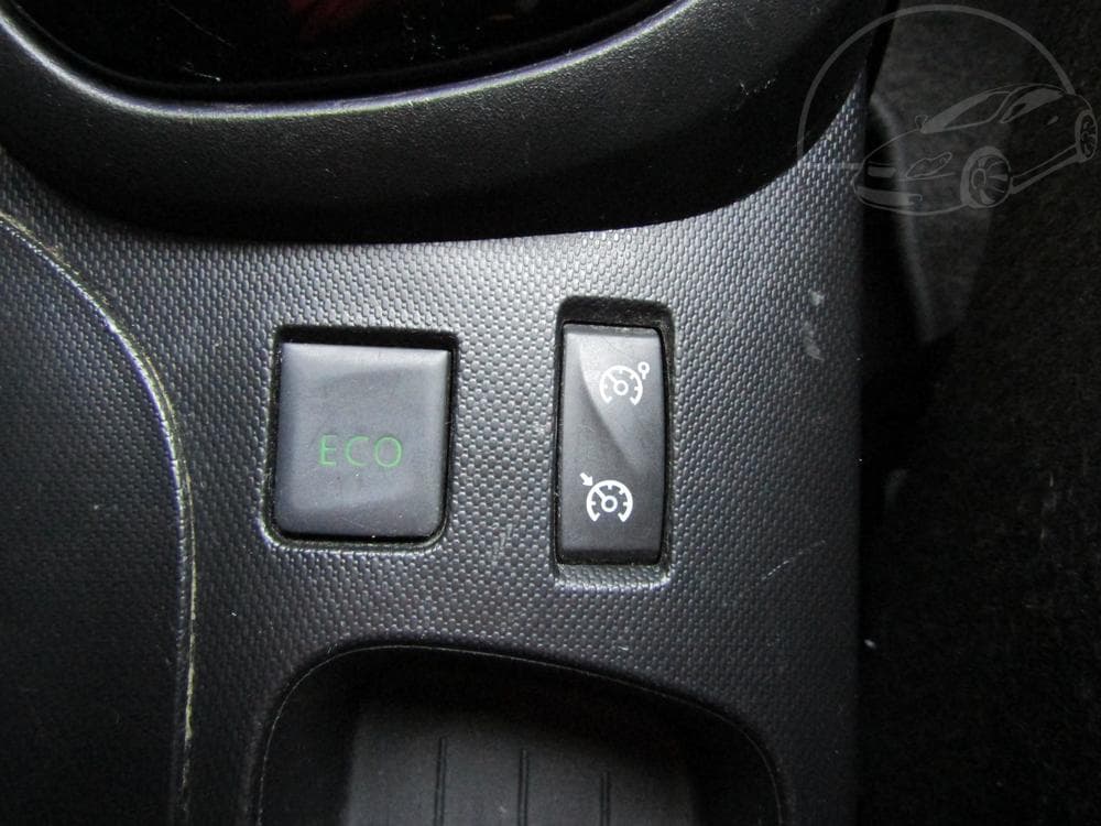 2015 Renault Captur - 17