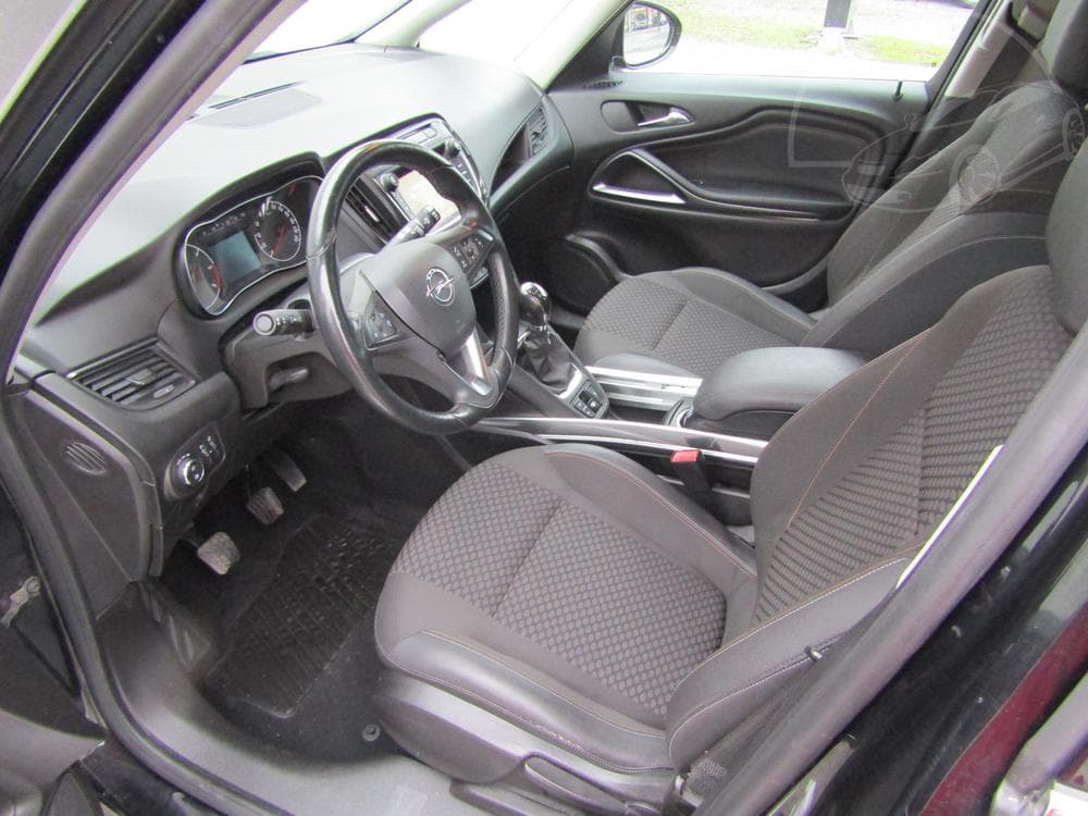2017 Opel ZAFIRA - 9