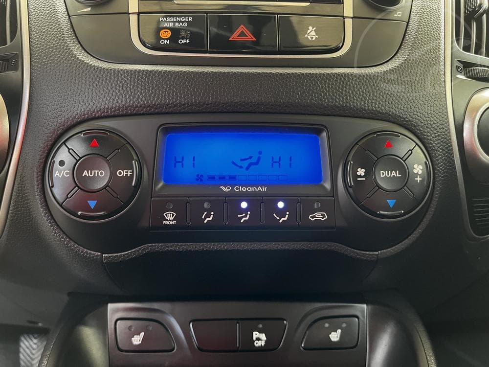 2011 Hyundai ix35 - 13