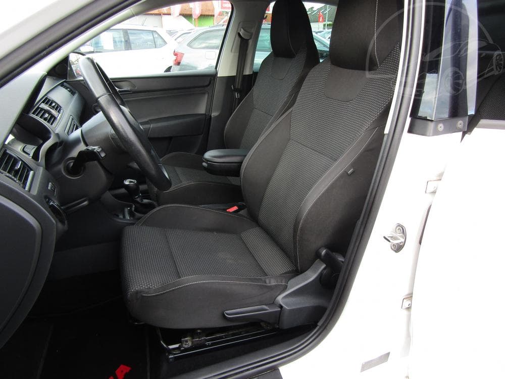 2013 Škoda RAPID - 9