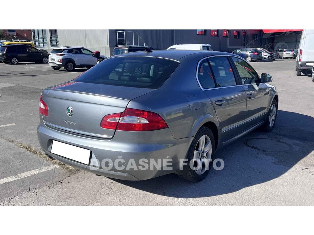 2011 Škoda SUPERB - 2