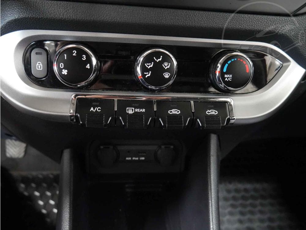 2013 Kia RIO - 15