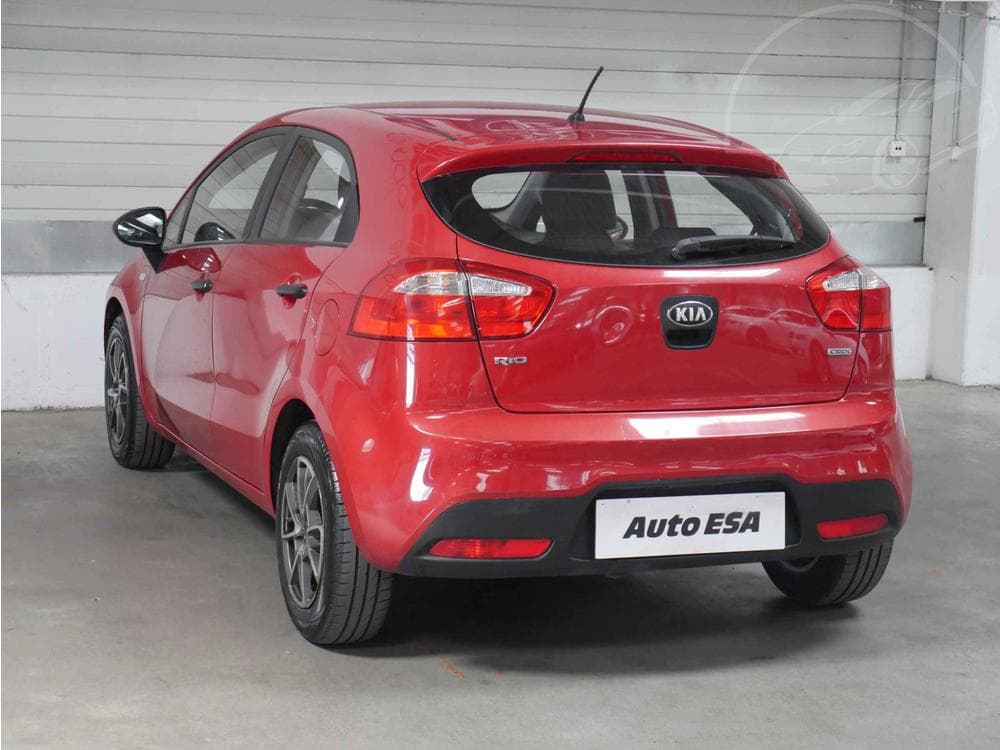 2013 Kia RIO - 4