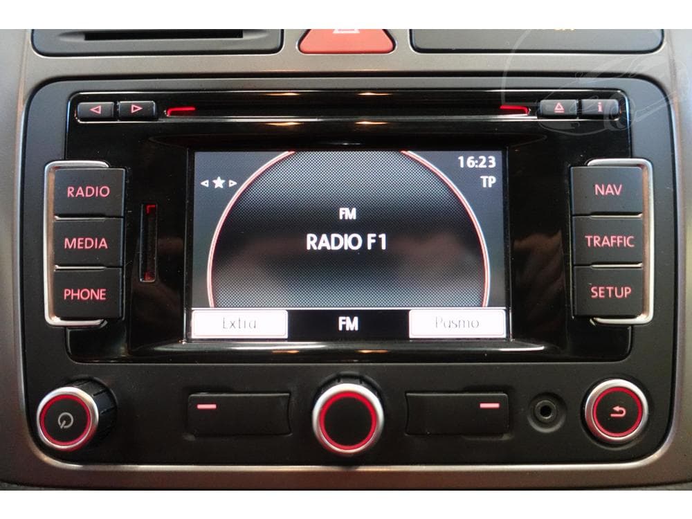 2010 Volkswagen TIGUAN - 15